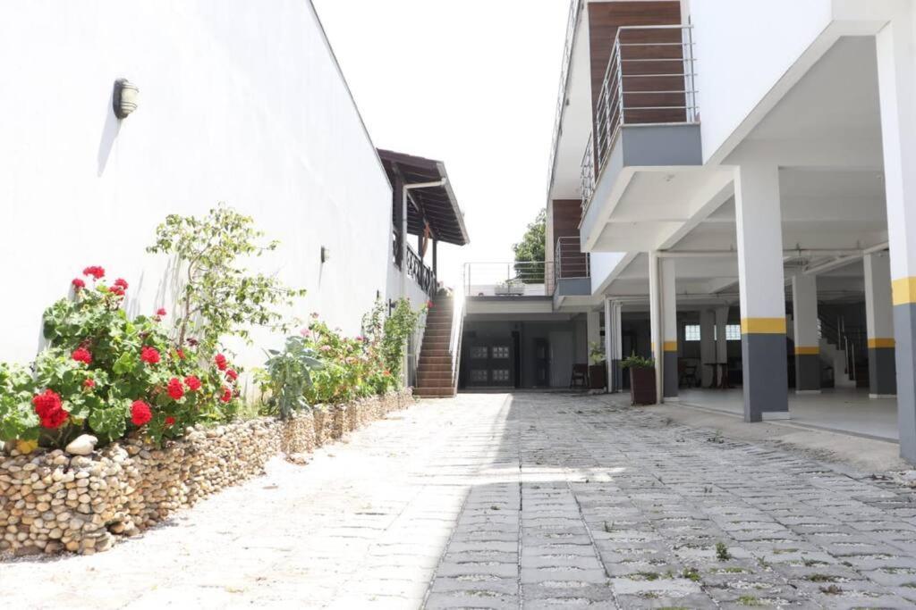 شقة Enseada De Zimbros Residencial بومبينهاس المظهر الخارجي الصورة